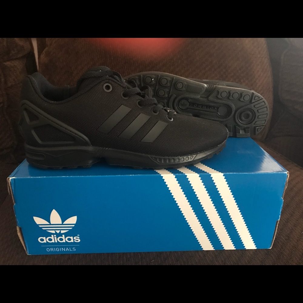 Adidas Boys Zx Flux J tennis shoes